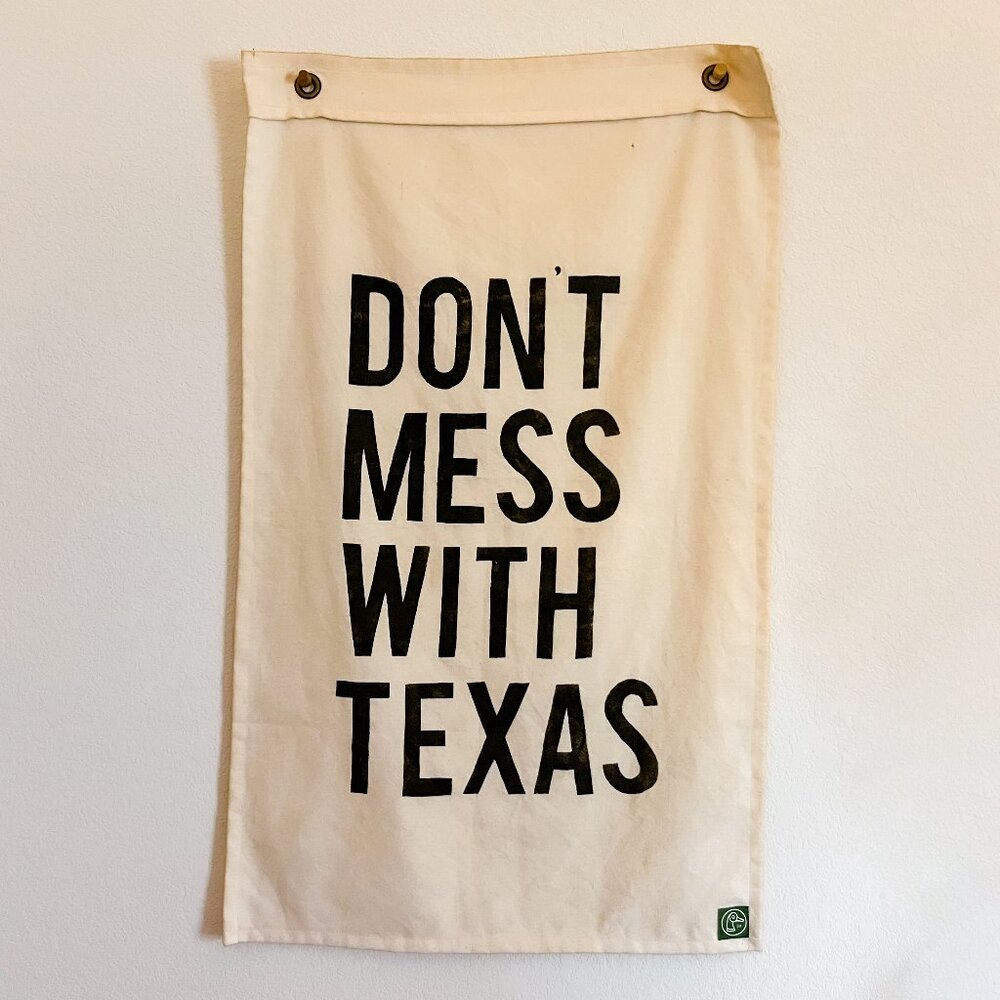 Don’t Mess With Texas Cotton Wall Flag Tapestry 16x27 Texas Wall Decor